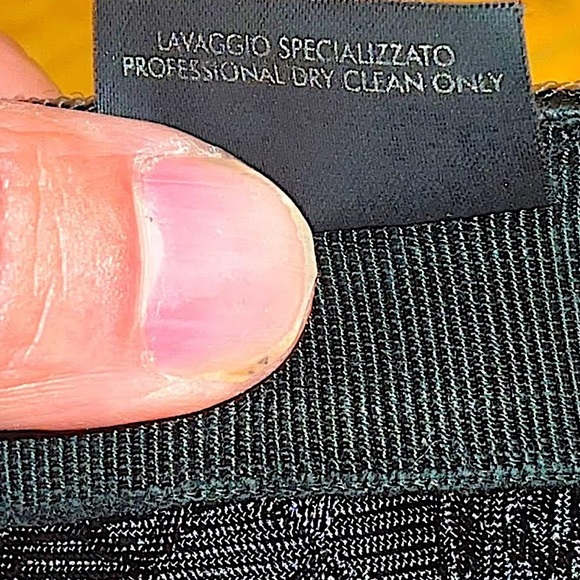 Authentic Gucci Rare Tom Ford Black Lambskin Logo Plate Web Striped Cap - Picture 11 of 11